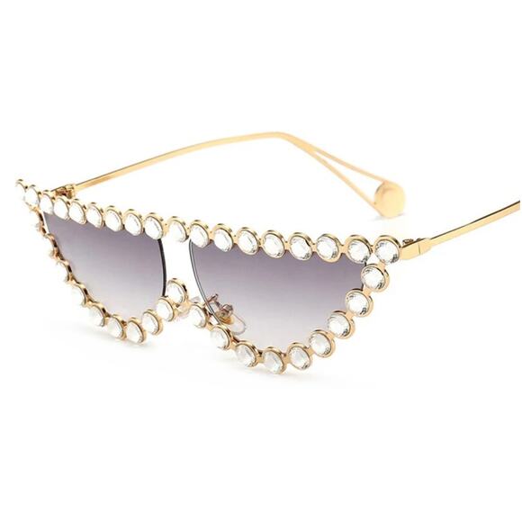 Vintage Cat Eye Sunglasses Trendy Fashion Bling Rhinestone Purple & Gold NEW - Picture 1 of 7